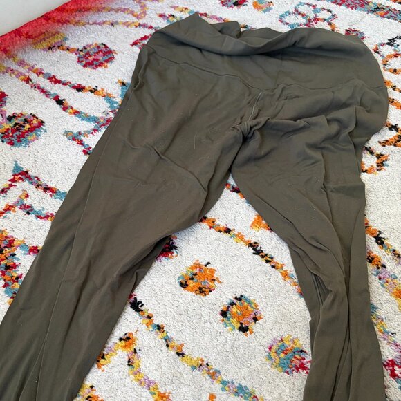 OFFLINE by Aerie Green Athletic Pants – Women’s Size L - Picture 1 of 3